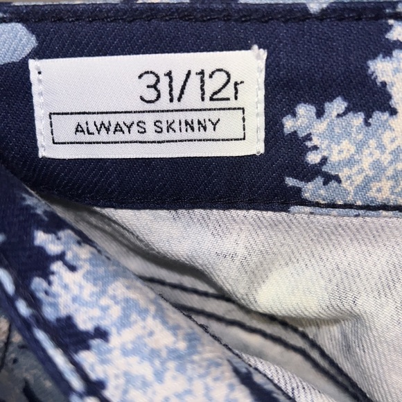 Gap blue jeans - Picture 3 of 4